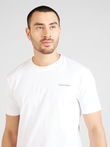 T-Shirt Calvin Klein en noir