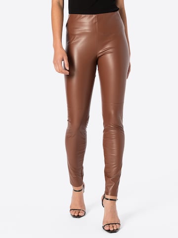 Skinny Pantalon Riani en marron : devant