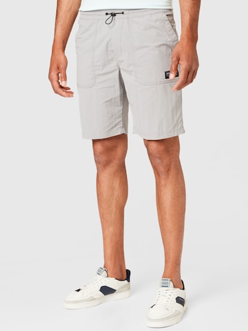 TOM TAILOR DENIM Loosefit Shorts in Grau: predná strana