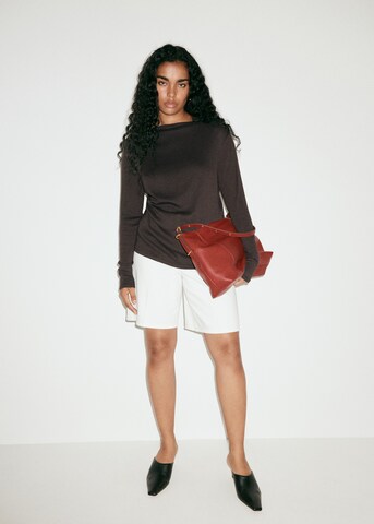 MANGO - Camiseta 'LILOBAR' en marrón