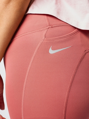 Nike Sportswear Skinny Sportovní kalhoty 'Fast' – hnědá