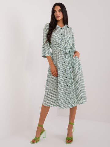 Madnezz House Kleid in Weiß: Vorderseite