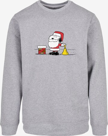 Merchcode Sweatshirt 'Peanuts Snoopy Santa' in Grijs: voorkant