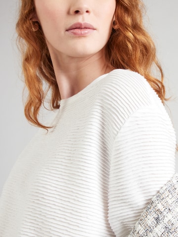 Sweat-shirt s.Oliver en beige