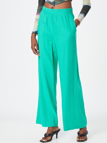 Wide leg Pantaloni di minimum in verde: frontale