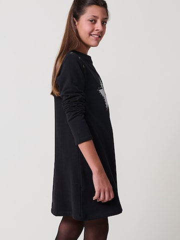 KOROSHI Šaty – černá