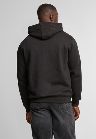 Felpa 'Essential' di Urban Classics in nero