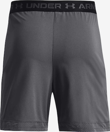 Regular Pantalon de sport 'Vanish' UNDER ARMOUR en gris