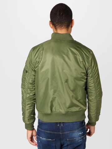 ALPHA INDUSTRIES Демисезонная куртка в Зеленый