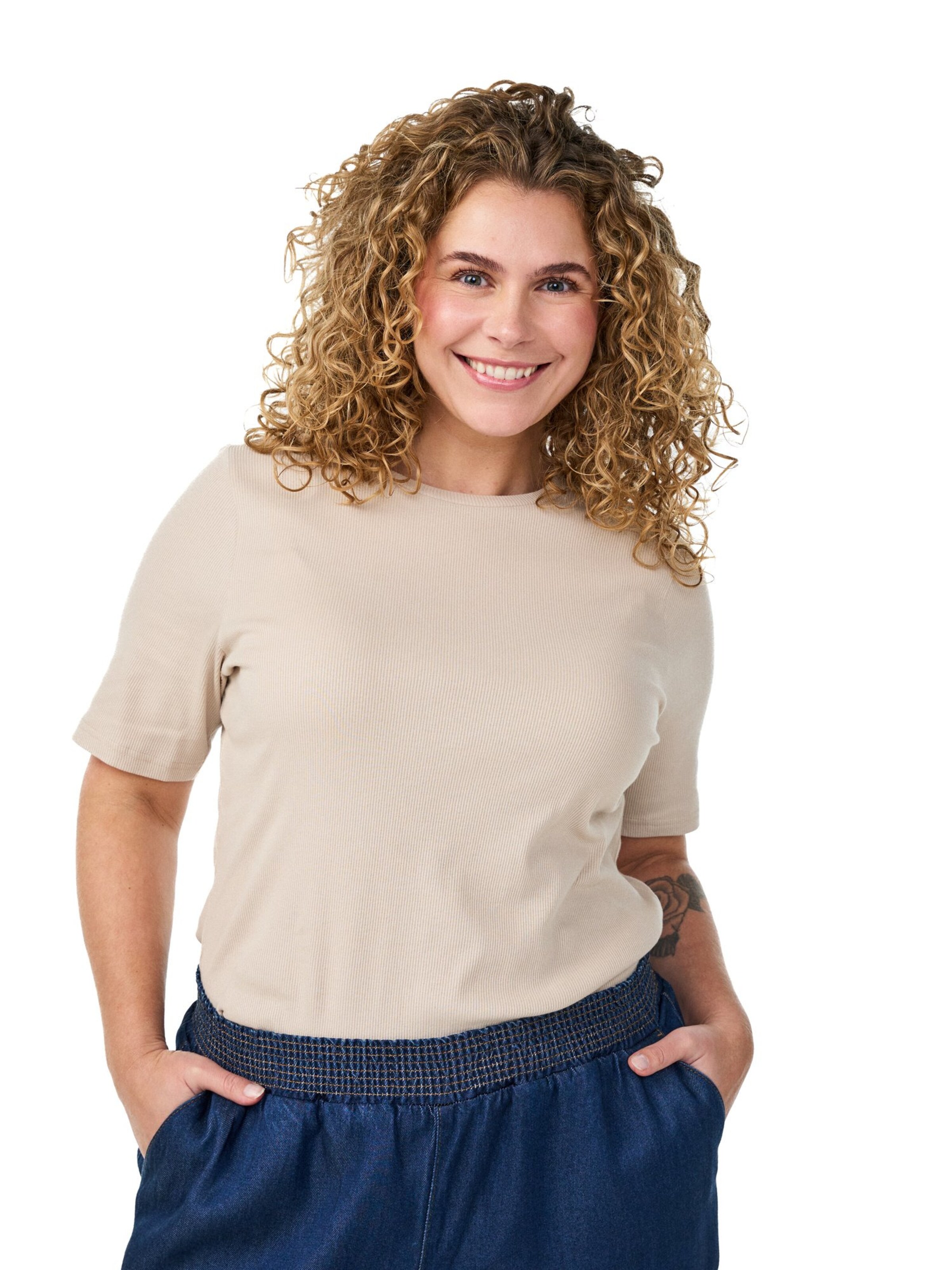 Zizzi Tričko 'MMAYA' – béžová: přední strana