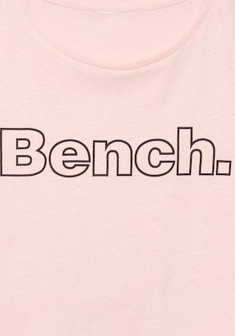 BENCH T-Shirt in Gelb
