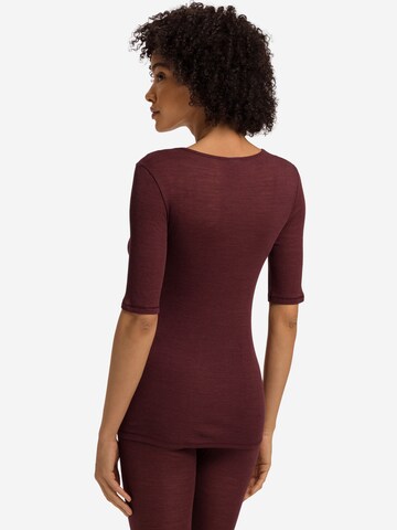 Hanro Onderhemd ' Woolen Lace ' in Bruin