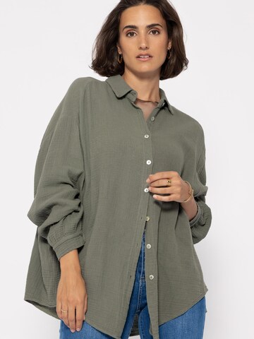 SASSYCLASSY Bluse 'kürzere Variante' in Grün