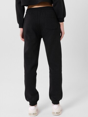 Jacey Quinn Tapered Παντελόνι 'CHARLOTTE' σε μαύρο