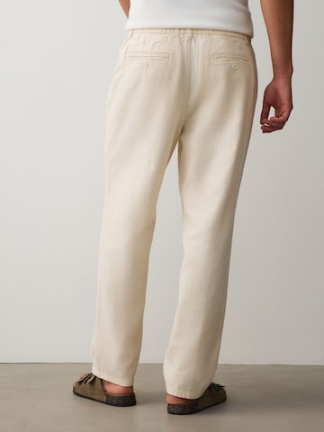 Regular Pantalon Next en beige