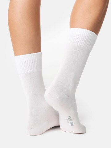 Nur Die Socken in Weiß