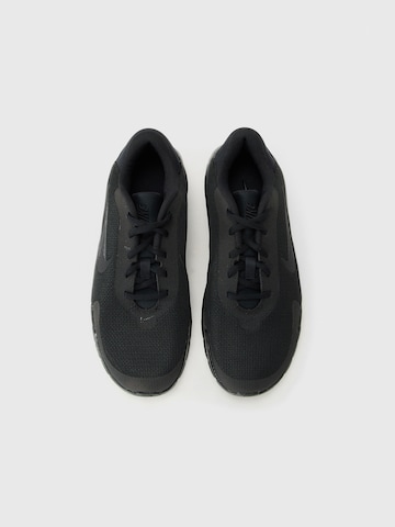 NIKE Jooksujalats 'Flex Train', värv must