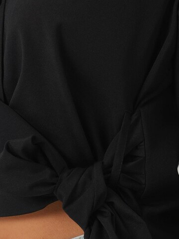 Bigdart Blouse in Zwart