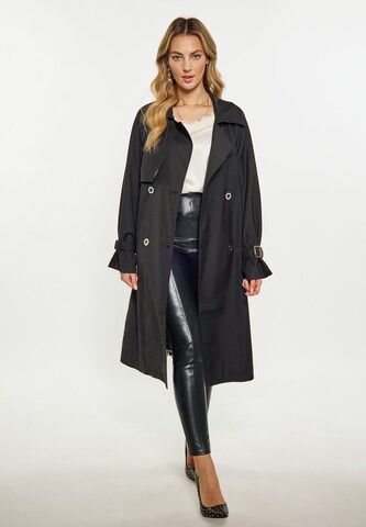 faina Between-Seasons Coat in Black