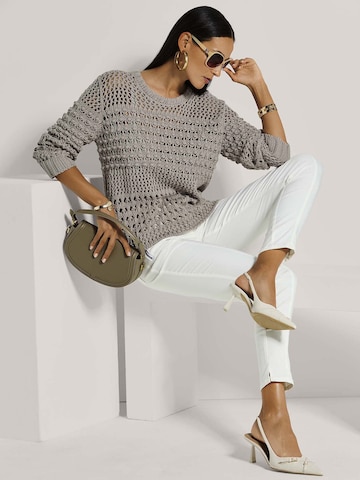 MADELEINE Pullover in Braun