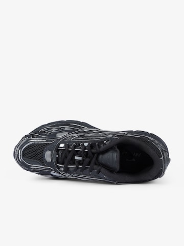 Sneaker bassa di Reebok in nero