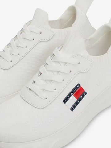 Tommy Jeans Trampki niskie w kolorze beżowy