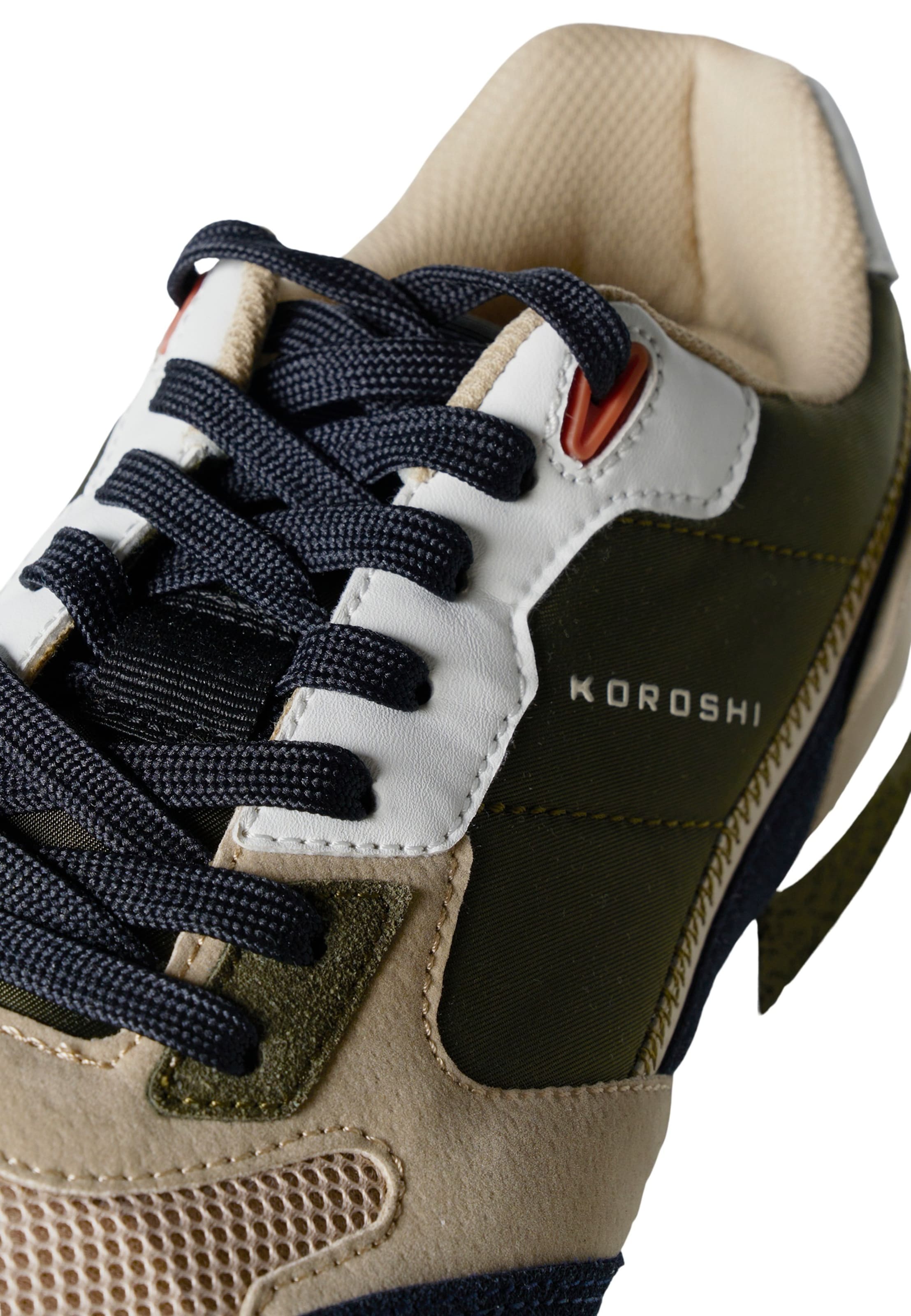 Baskets basses KOROSHI en vert
