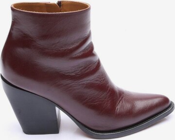 Chloé Dress Boots in 39,5 in Brown: front