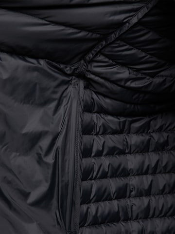 Haglöfs Outdoor jacket 'Roc Down' in Black