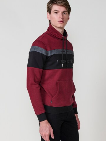 Pullover di KOROSHI in rosso