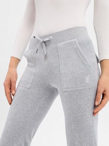 Juicy Couture Regular Byxa i grå