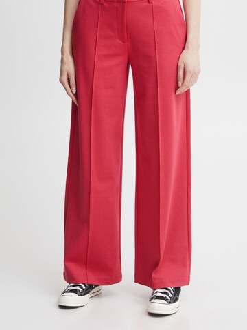 ICHI Wide leg Pleated Pants 'KATE' in Red: front