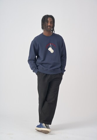 Cleptomanicx Sweatshirt 'Boxy Crewneck Racing' in Blue