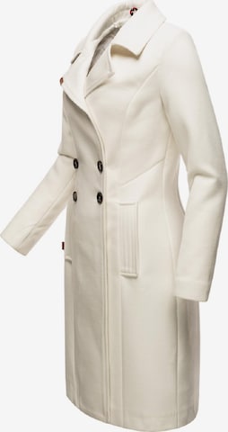 NAVAHOO Between-Seasons Coat 'Wooly' in White