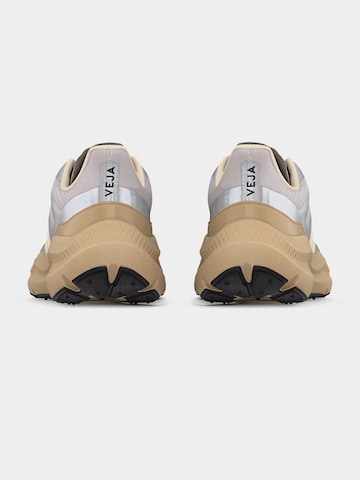 Veja Σνίκερ χαμηλό 'Condor 3 Advanced' σε ασημί