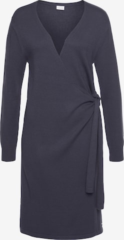 LASCANA Knitted dress in Grey: front