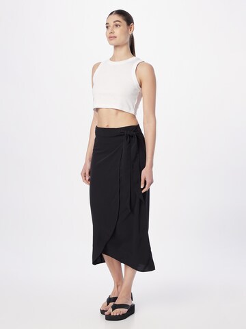 Jupe Monki en noir : devant