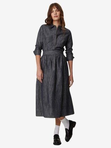 Camicia da donna di Marks & Spencer in grigio