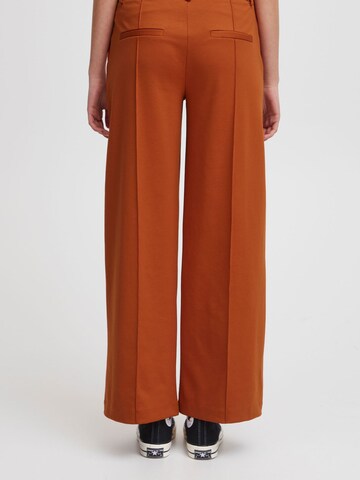 Wide leg Pantaloni con piega frontale 'KATE' di ICHI in rosso