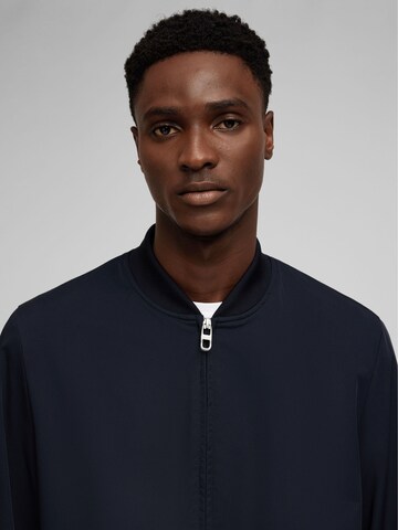 HECHTER PARIS Between-season jacket in Blue