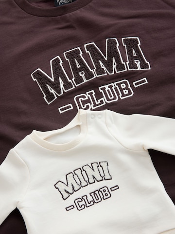 Felpa 'Mini Me' di Next in marrone