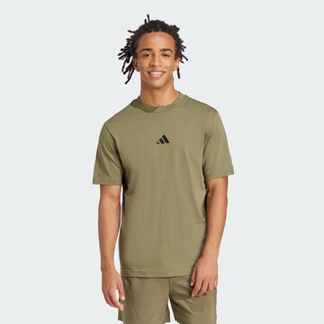 ADIDAS SPORTSWEAR Funktionstopp 'Essentials' i grön: framsida