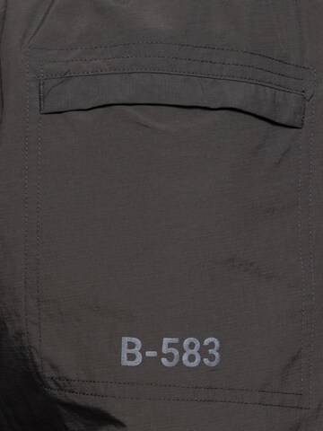 HALO Loosefit Hose in Grau