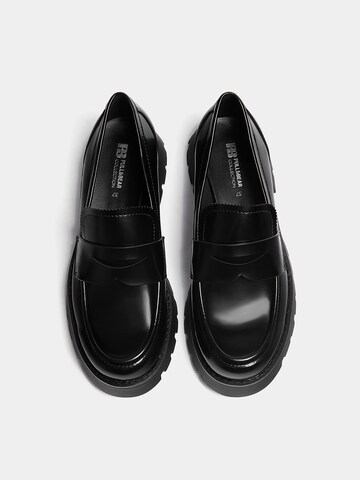 Pull&Bear Slipper in Schwarz