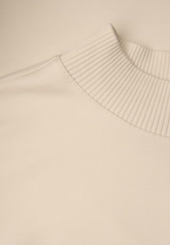 STREET ONE Sweatshirt in Beige