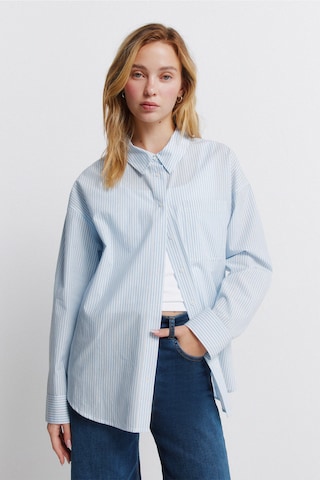 Springfield Blouse in Blue: front