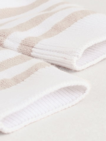 Set Next en beige