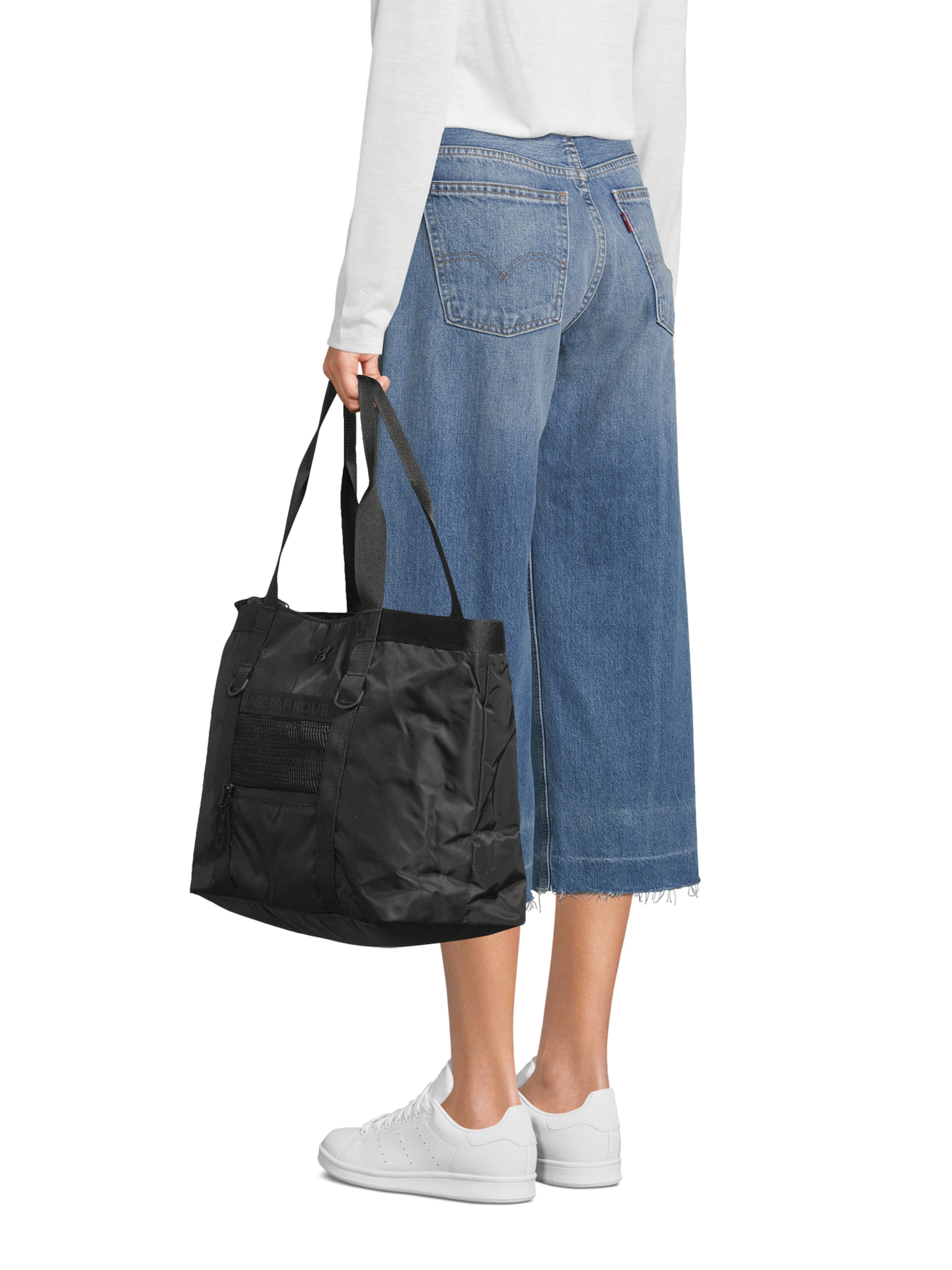 UNDER ARMOUR Sporttas 'Essentials' in Zwart