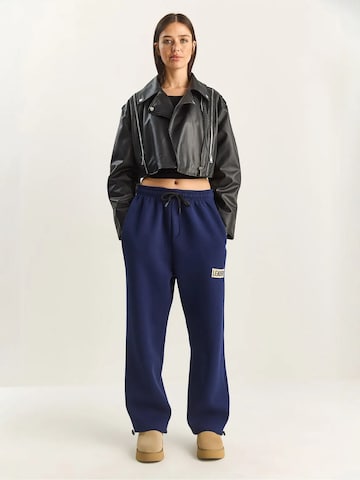 Bianco Lucci - Loosefit Calças em azul