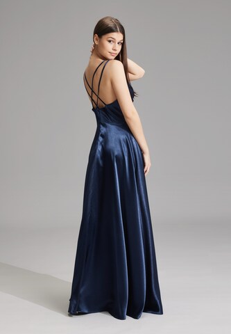 HEY KYLA Kleid in Blau
